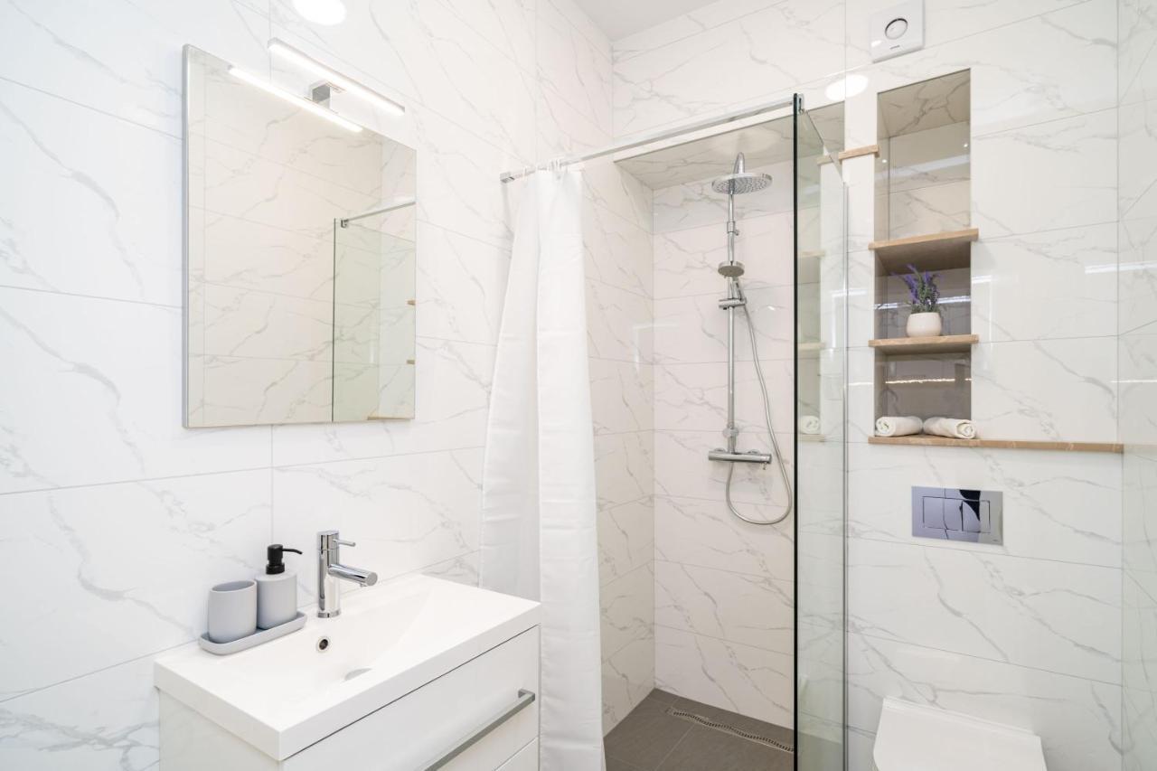 Studio Apartman Blue Bay Dubrovnik Eksteriør billede